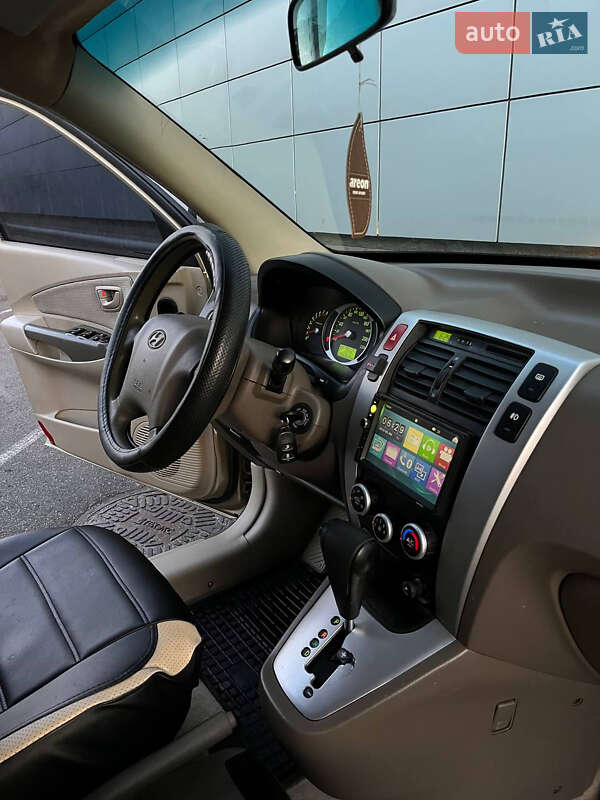 Внедорожник / Кроссовер Hyundai Tucson 2006 в Харькове фото 7 Внедорожник / Кроссовер Hyundai Tucson 2006 в Харькове