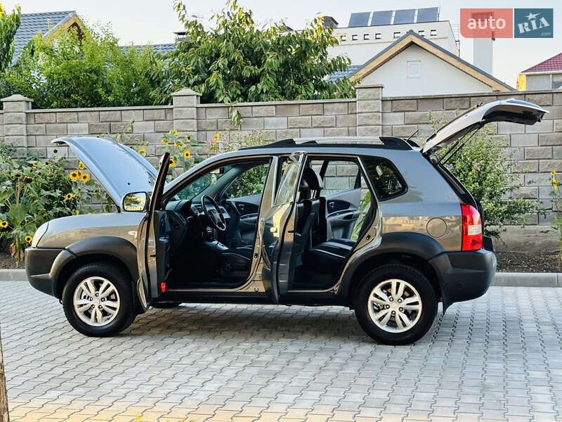 Hyundai Tucson 2011