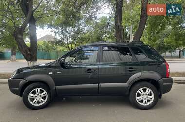 Внедорожник / Кроссовер Hyundai Tucson 2007 в 