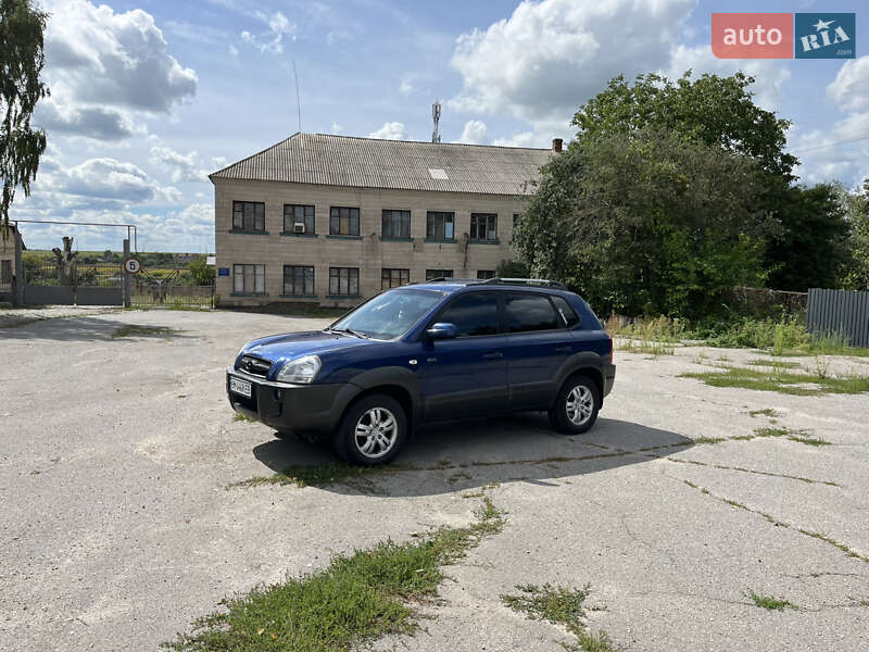Позашляховик / Кросовер Hyundai Tucson 2007 в Ромнах
