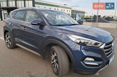 Внедорожник / Кроссовер Hyundai Tucson 2017 в Киеве