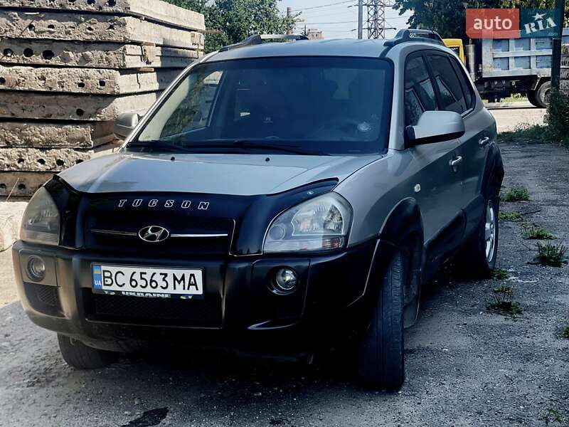 Внедорожник / Кроссовер Hyundai Tucson 2007 в Новояворовске фото 4 Внедорожник / Кроссовер Hyundai Tucson 2007 в Новояворовске
