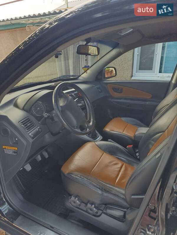 Позашляховик / Кросовер Hyundai Tucson 2006 в Миколаєві фото 8 Позашляховик / Кросовер Hyundai Tucson 2006 в Миколаєві