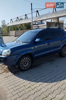 Внедорожник / Кроссовер Hyundai Tucson 2004 в Самборе