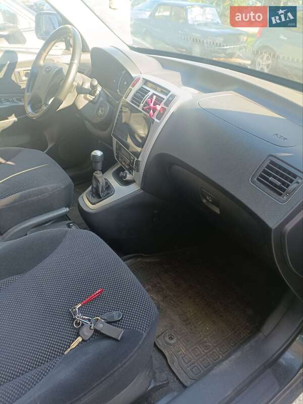 Позашляховик / Кросовер Hyundai Tucson 2007 в Полтаві
