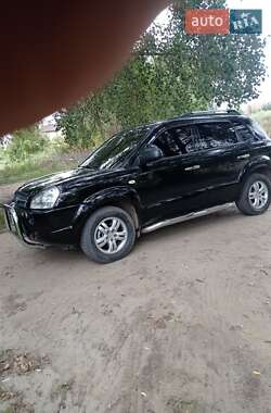 Внедорожник / Кроссовер Hyundai Tucson 2007 в 
