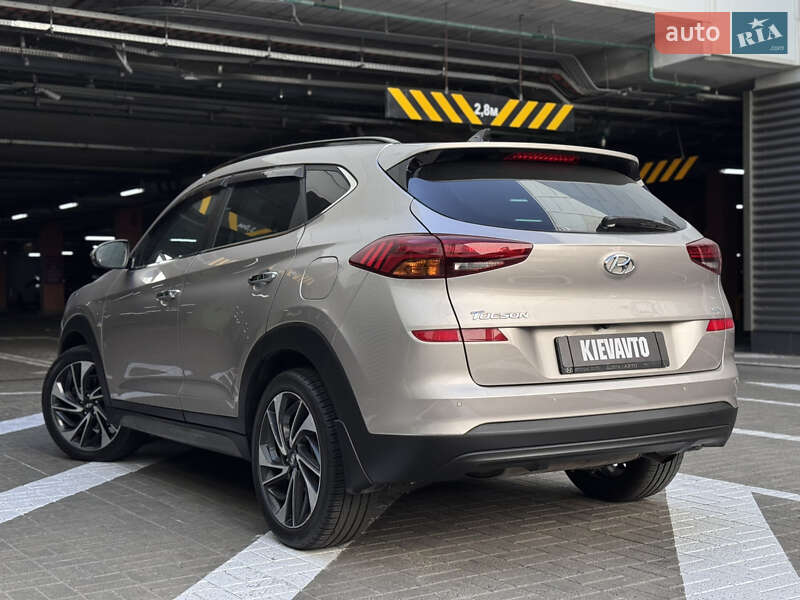 Внедорожник / Кроссовер Hyundai Tucson 2018 в Киеве