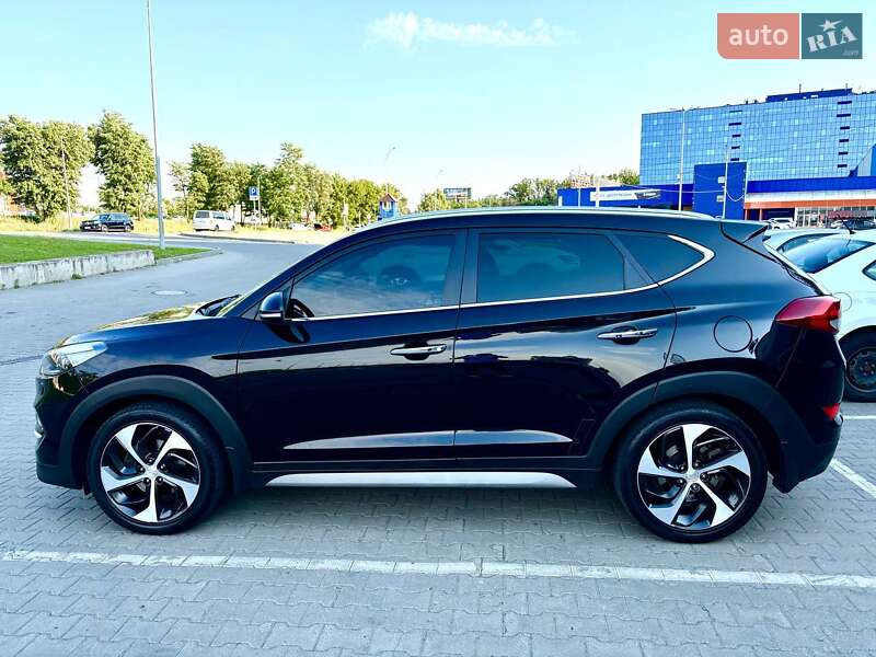 Внедорожник / Кроссовер Hyundai Tucson 2017 в Киеве