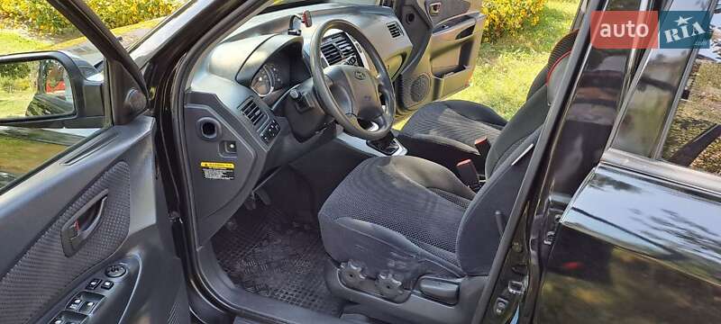 Внедорожник / Кроссовер Hyundai Tucson 2006 в Сокале