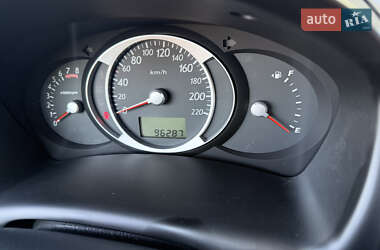 Внедорожник / Кроссовер Hyundai Tucson 2009 в 
