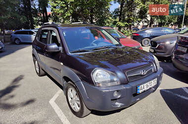 Внедорожник / Кроссовер Hyundai Tucson 2010 в Киеве
