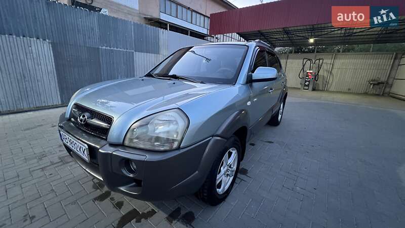 Позашляховик / Кросовер Hyundai Tucson 2008 в Шаргороді фото 4 Позашляховик / Кросовер Hyundai Tucson 2008 в Шаргороді