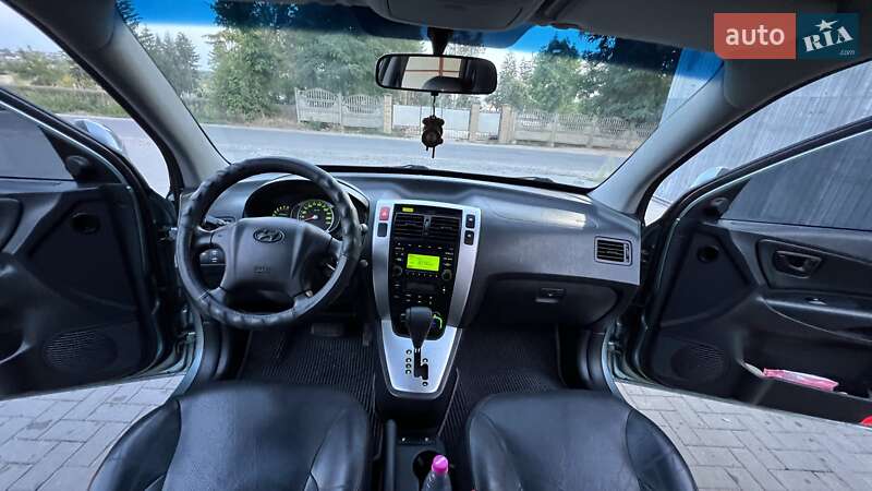Позашляховик / Кросовер Hyundai Tucson 2008 в Шаргороді фото 12 Позашляховик / Кросовер Hyundai Tucson 2008 в Шаргороді
