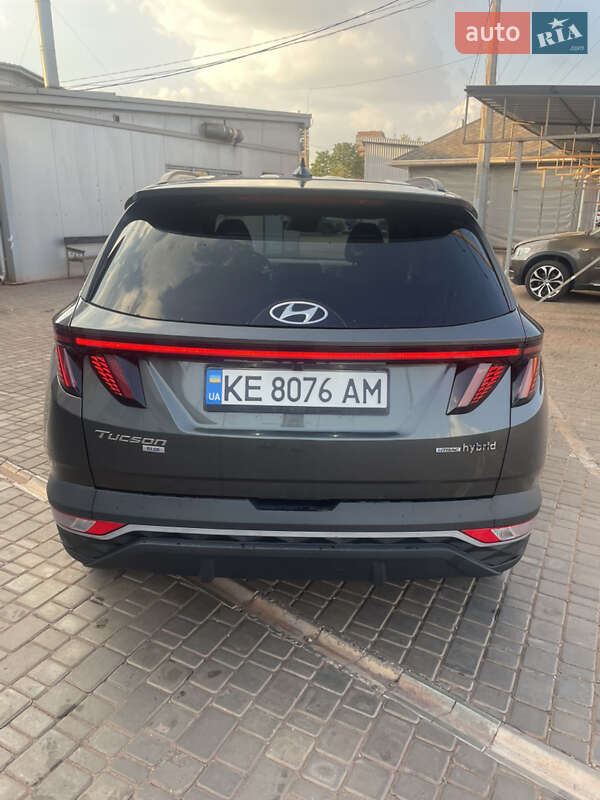 Внедорожник / Кроссовер Hyundai Tucson 2021 в 