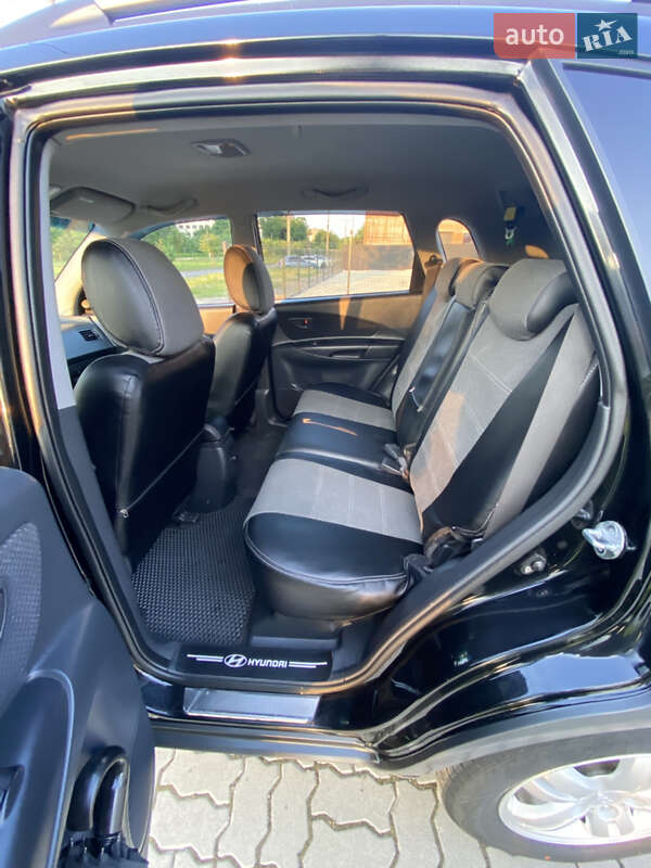 Позашляховик / Кросовер Hyundai Tucson 2008 в Калуші фото 12 Позашляховик / Кросовер Hyundai Tucson 2008 в Калуші