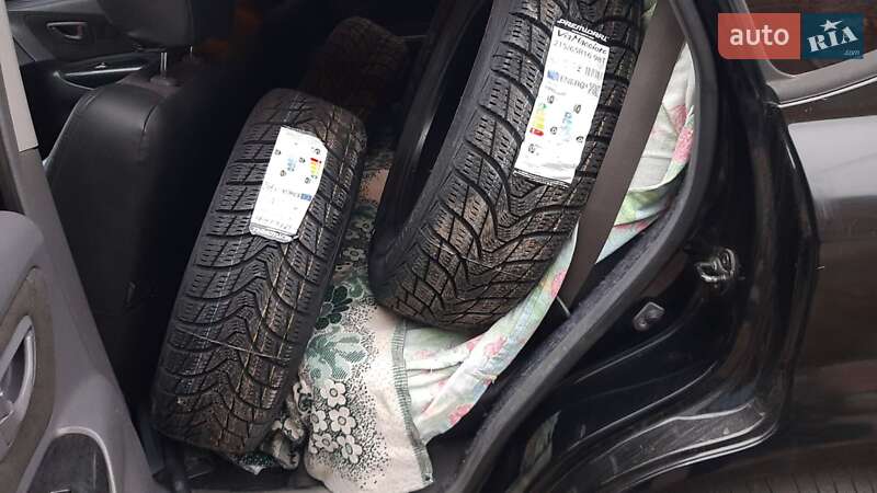 Внедорожник / Кроссовер Hyundai Tucson 2005 в Харькове