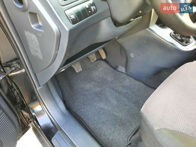 Позашляховик / Кросовер Hyundai Tucson 2007 в Полтаві фото 29 Позашляховик / Кросовер Hyundai Tucson 2007 в Полтаві