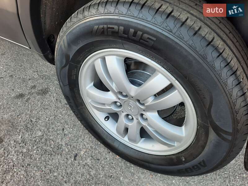 Позашляховик / Кросовер Hyundai Tucson 2007 в Полтаві фото 59 Позашляховик / Кросовер Hyundai Tucson 2007 в Полтаві