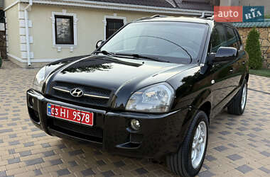 Позашляховик / Кросовер Hyundai Tucson 2006 в Могилів-Подільському