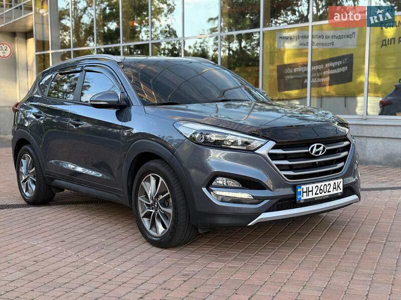 Позашляховик / Кросовер Hyundai Tucson 2017 в Одесі