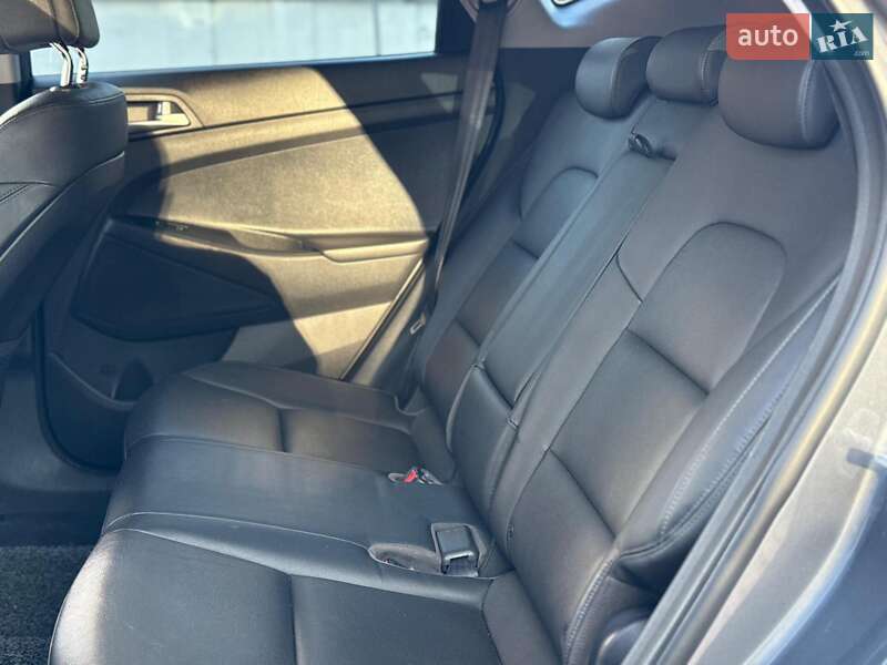 Позашляховик / Кросовер Hyundai Tucson 2017 в Одесі