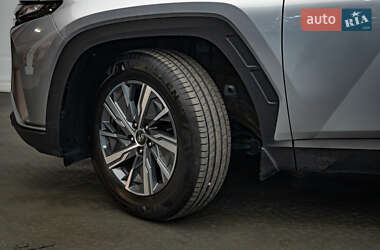 Внедорожник / Кроссовер Hyundai Tucson 2021 в 