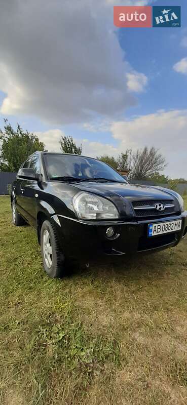 Внедорожник / Кроссовер Hyundai Tucson 2007 в 