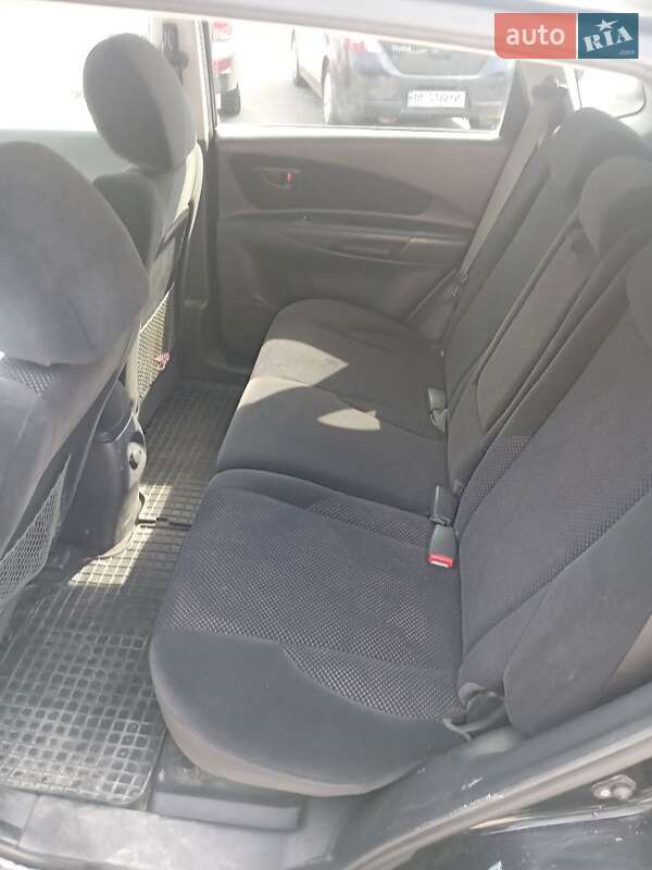 Позашляховик / Кросовер Hyundai Tucson 2008 в Львові фото 15 Позашляховик / Кросовер Hyundai Tucson 2008 в Львові