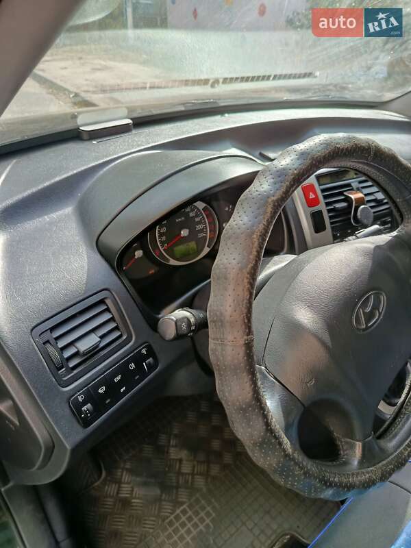 Позашляховик / Кросовер Hyundai Tucson 2008 в Києві