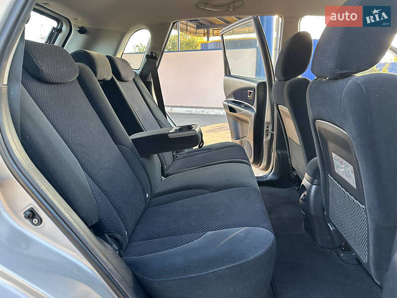 Позашляховик / Кросовер Hyundai Tucson 2006 в Дніпрі фото 21 Позашляховик / Кросовер Hyundai Tucson 2006 в Дніпрі