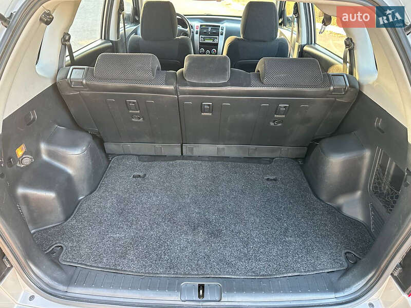 Позашляховик / Кросовер Hyundai Tucson 2006 в Дніпрі фото 44 Позашляховик / Кросовер Hyundai Tucson 2006 в Дніпрі