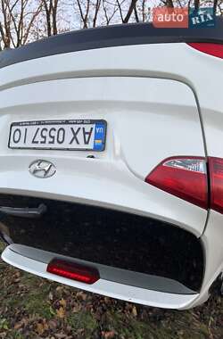 Внедорожник / Кроссовер Hyundai Tucson 2011 в 