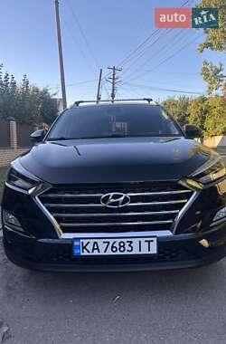 Внедорожник / Кроссовер Hyundai Tucson 2019 в 