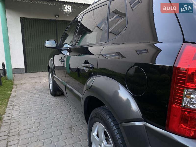 Внедорожник / Кроссовер Hyundai Tucson 2006 в Ковеле