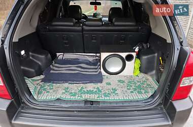 Позашляховик / Кросовер Hyundai Tucson 2008 в  фото 13 Позашляховик / Кросовер Hyundai Tucson 2008 в