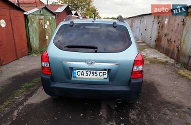 Внедорожник / Кроссовер Hyundai Tucson 2008 в 