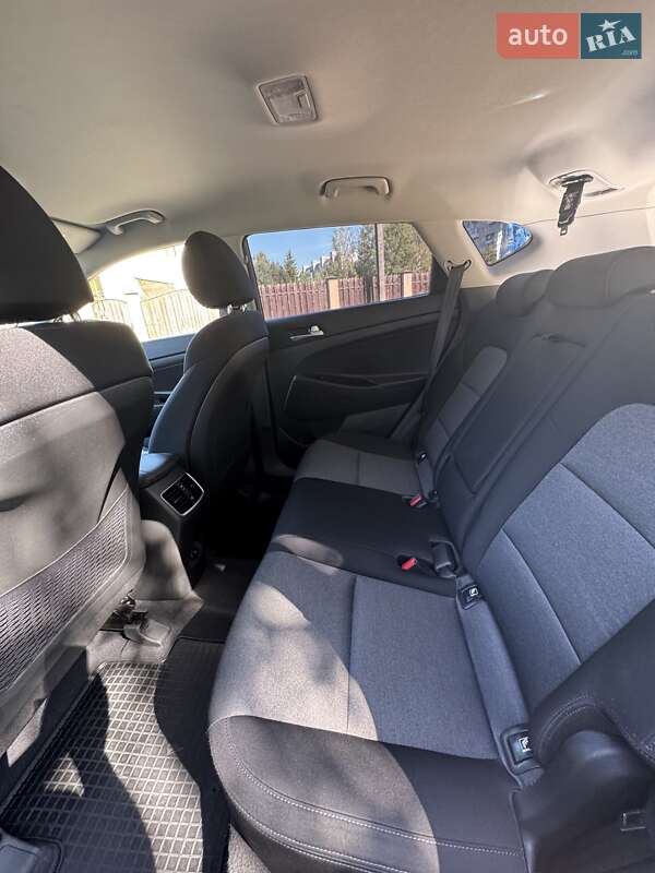 Внедорожник / Кроссовер Hyundai Tucson 2020 в Новояворовске