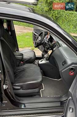 Внедорожник / Кроссовер Hyundai Tucson 2011 в 