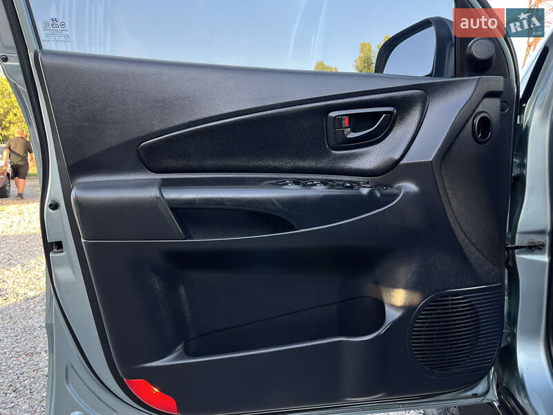 Внедорожник / Кроссовер Hyundai Tucson 2008 в Харькове фото 11 Внедорожник / Кроссовер Hyundai Tucson 2008 в Харькове