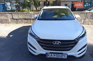 Позашляховик / Кросовер Hyundai Tucson 2017 в Києві