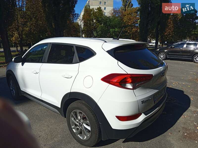 Позашляховик / Кросовер Hyundai Tucson 2017 в Києві фото 5 Позашляховик / Кросовер Hyundai Tucson 2017 в Києві