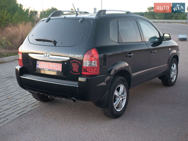 Позашляховик / Кросовер Hyundai Tucson 2006 в Хоролі фото 6 Позашляховик / Кросовер Hyundai Tucson 2006 в Хоролі