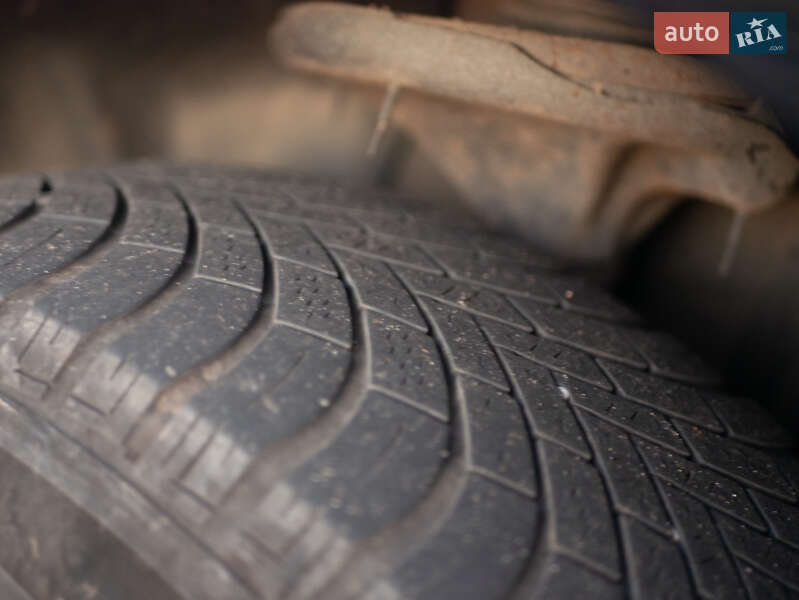 Позашляховик / Кросовер Hyundai Tucson 2006 в Хоролі фото 17 Позашляховик / Кросовер Hyundai Tucson 2006 в Хоролі