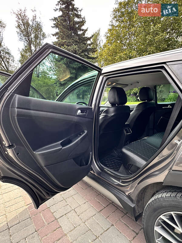 Позашляховик / Кросовер Hyundai Tucson 2018 в Тернополі
