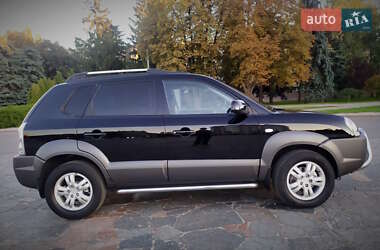 Позашляховик / Кросовер Hyundai Tucson 2007 в  фото 28 Позашляховик / Кросовер Hyundai Tucson 2007 в