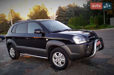 Позашляховик / Кросовер Hyundai Tucson 2007 в  фото 32 Позашляховик / Кросовер Hyundai Tucson 2007 в