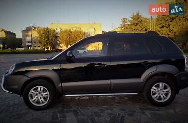 Позашляховик / Кросовер Hyundai Tucson 2007 в  фото 49 Позашляховик / Кросовер Hyundai Tucson 2007 в