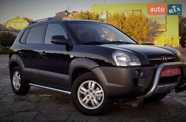 Позашляховик / Кросовер Hyundai Tucson 2007 в  фото 2 Позашляховик / Кросовер Hyundai Tucson 2007 в