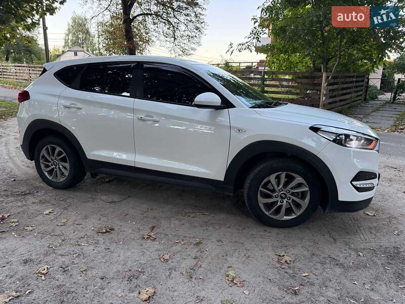 Позашляховик / Кросовер Hyundai Tucson 2017 в Києві фото 4 Позашляховик / Кросовер Hyundai Tucson 2017 в Києві