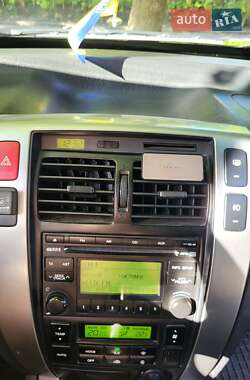 Внедорожник / Кроссовер Hyundai Tucson 2008 в 